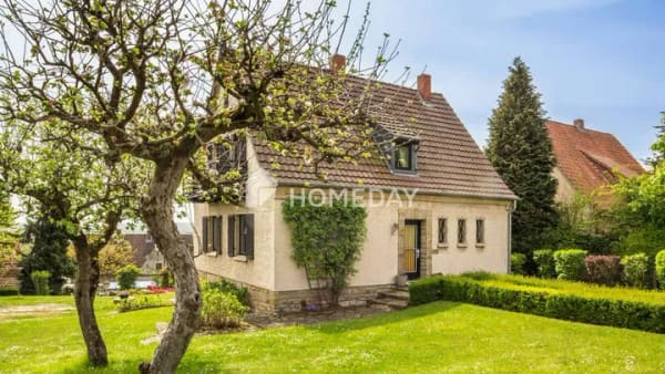 Immobilie in Bissendorf - Ein Zuhause mit Zukunft – Einfamilienhaus auf großzügigem Grundstück in Bissendorf-Jeggen - Bild 0