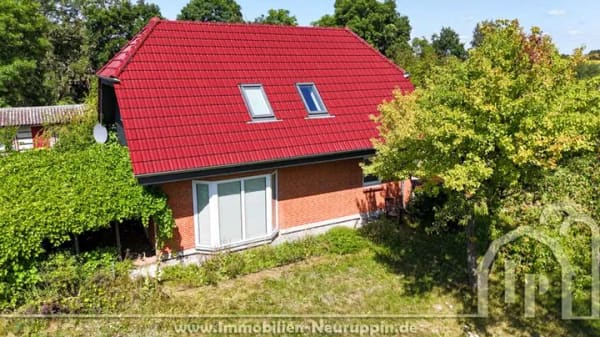 Immobilie in Lindow (Mark) - Traumhaftes Idyll am Dorfrand: Großzügiges Einfamilienhaus auf weitläufigem Naturgrundstück - Bild 3