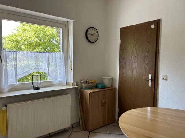 Immobilie in Selm - Freistehendes Wohnhaus mit Photovoltaikanlagen, Außenpool und Kamin auf großem Grundstück - Bild 3