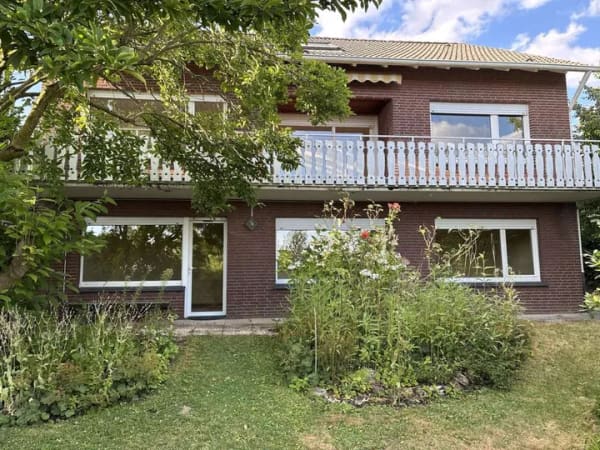 Immobilie in Georgsmarienhütte - Einfamilienhaus mit Einliegerwohnung in Kloster-Oesede - Bild 1