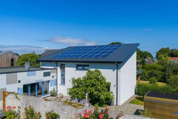 Immobilie in Steinbergkirche - Fördeblick inklusive: Modernes Traumhaus mit hochwertiger Ausstattung - Bild 2