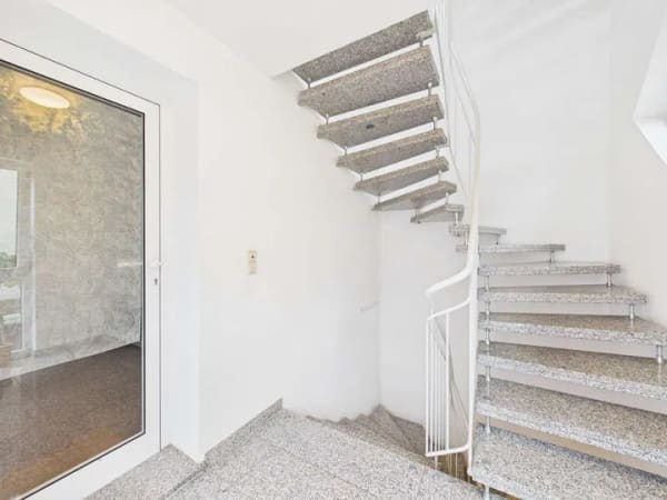 Immobilie in Malsch - Attraktives Mehrfamilienhaus in Malsch-Sulzbach – Eigennutzung trifft Kapitalanlage - Bild 1