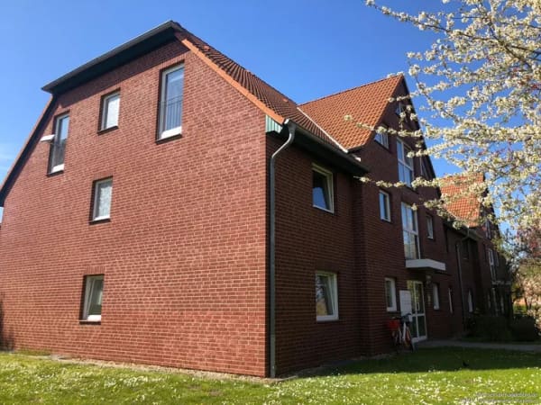 Immobilie in Hohe Börde - Renditestarke Kapitalanlage: Vermietete 1-Zimmer-DG-Wohnung mit Loggia - Bild 2