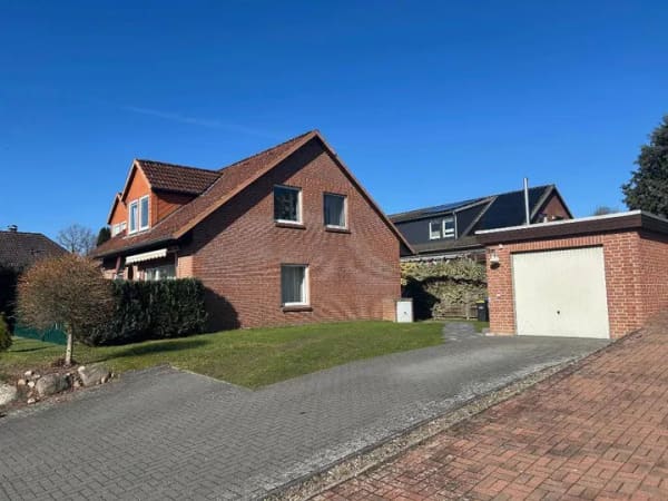 Immobilie in Bad Bodenteich - Doppelhaus in bester Wohnlage zu verkaufen! - Bild 0
