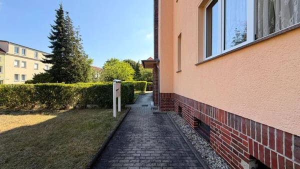 Immobilie in Bitterfeld-Wolfen - Eigentumswohnung mit Potenzial im Erdgeschoss - gestalten Sie Ihr neues Zuhause in Wolfen! - Bild 4