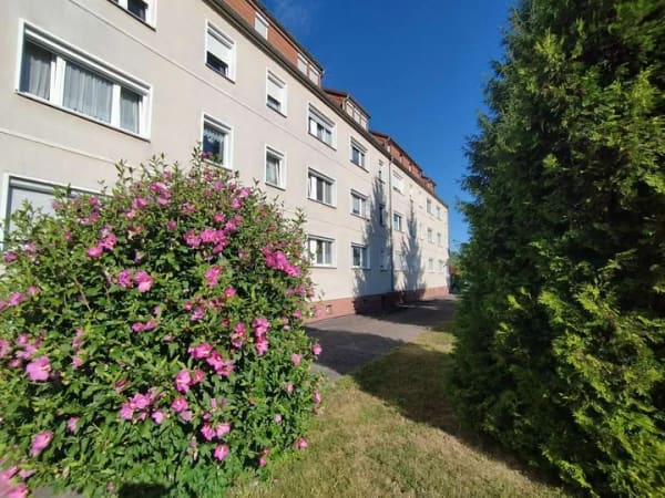 Immobilie in Wiedemar - 4-Raum-Wohnung in supergepflegtem Haus, gute Kapitalanlage - Bild 0