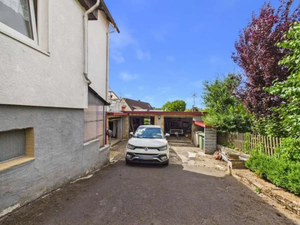 Immobilie in Gedern - Drei Wohnebenen, Wintergarten und Garten – Ideal für Familie oder Vermietung in Gedern-OT - Bild 2