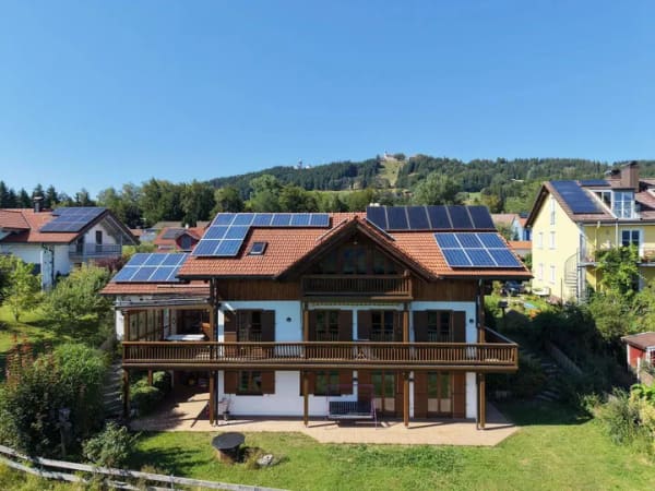 Immobilie in Hohenpeißenberg - Ein Zuhause mit Weitblick  - das Bergpanorama unbezahlbar! - Bild 0