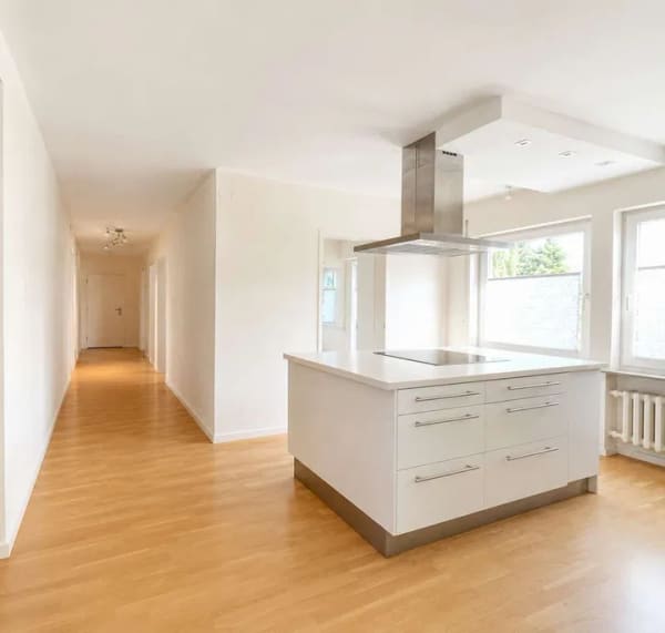 Immobilie in Himmelstadt - Seltene Gelegenheit: Gepflegtes Zweifamilienhaus mit zwei Wohneinheiten und Garten - Bild 3