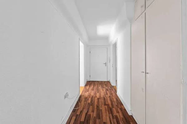 Immobilie in Kappelrodeck - Gut geschnittene 4-Zi-ETW
mit Blk. u. PKW-Stellplatz
in 77876 Kappelrodeck

1. OG. Whg. Nr. 4 re - Bild 3