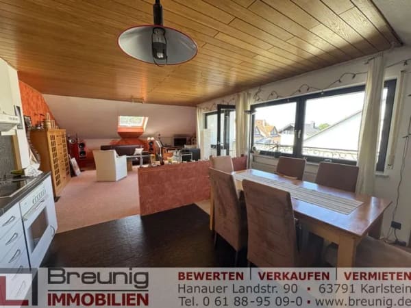 Immobilie in Karlstein am Main - Gepflegte 3-Zi.-DG-Wohnung mit Loggia & EBK in ruhiger Lage von Karlstein-Dettingen - Bild 2