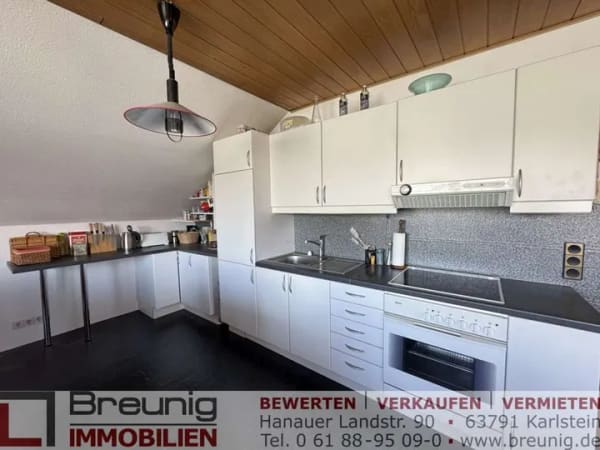 Immobilie in Karlstein am Main - Gepflegte 3-Zi.-DG-Wohnung mit Loggia & EBK in ruhiger Lage von Karlstein-Dettingen - Bild 3