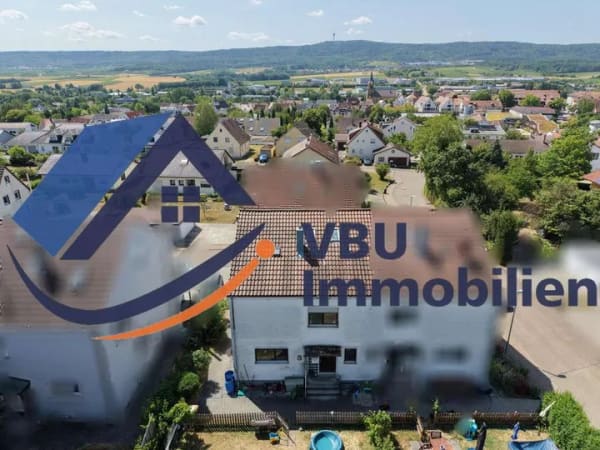 Immobilie in Güglingen - VBU Immobilien - Doppelhaushälfte mit Garten, Garage und viel Potenzial - Bild 0