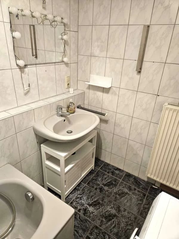Immobilie in Penzberg - Gemütliche 1-Zimmer-Terrassenwohnung mit Tiefgaragenstellplatz in ruhiger Wohnlage von Penzberg - Bild 3