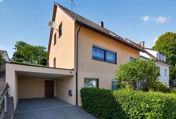 Immobilie in Aichtal - Attraktiver Einstieg ins eigene Haus dank Erbbaurecht - Bild 0