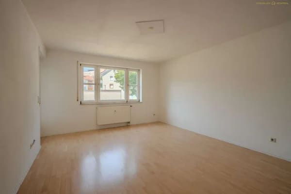 Immobilie in Bad Saulgau - Barrierearme 3-Zimmer-EG-Wohnung mit separatem Eingang, Garage & Stellplatz in Bad Saulgau - Bild 3