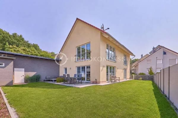 Immobilie in Waldhambach - Zukunftsfähig wohnen – effizientes Einfamilienhaus in ruhiger Waldrandnähe! - Bild 0