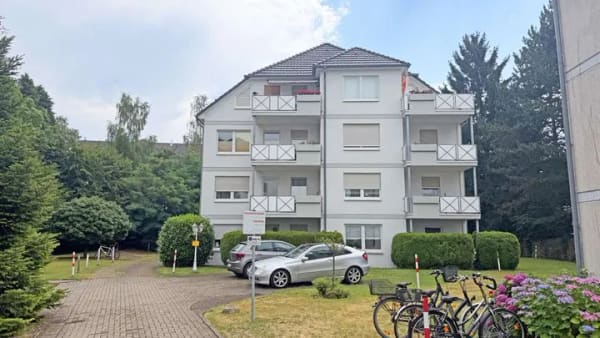 Immobilie in Minden - Vermietete Seniorenwohnung mit Südbalkon und Aufzug in Top-Lage - Bild 1