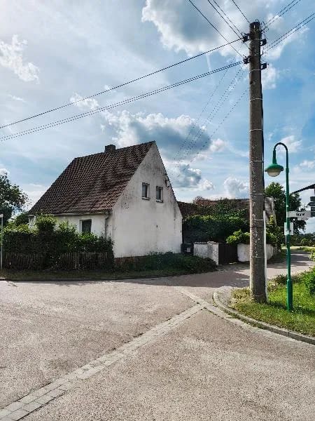 Immobilie in Wittenberg - Einfamilienhaus mit großen Grundstück sucht neuen Eigentümer - Bild 0