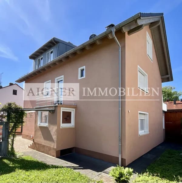 Immobilie in Forstinning - AIGNER - Forstinning: Attraktive Investmentchance - gepflegtes 4-Parteienhaus in beliebter Lage - Bild 0
