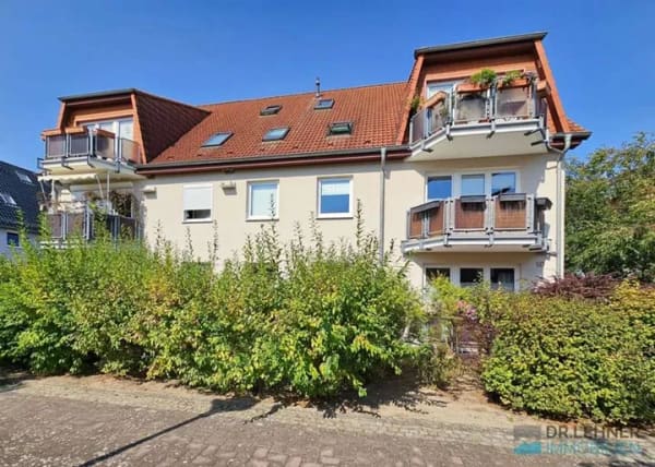 Immobilie in Neubrandenburg - Dr. Lehner Immobilien NB - 
Charmante 3-Raum- Wohnung zum Kauf in beliebter Lage von Neubrandenburg - Bild 1