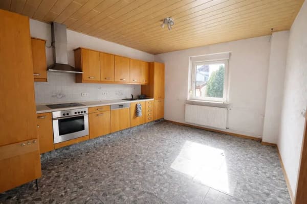 Immobilie in Brieskow-Finkenheerd - Einfamilienhaus in Wiesenau: Veranda, Keller, 2 Garagen - Bild 4