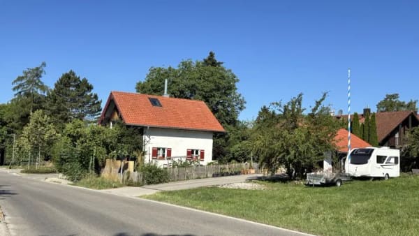 Immobilie in Starnberg - Zauberhafte Kapitalanlage mit Altbau-Charme - verkehrsnah und vermietet
 - Bild 0
