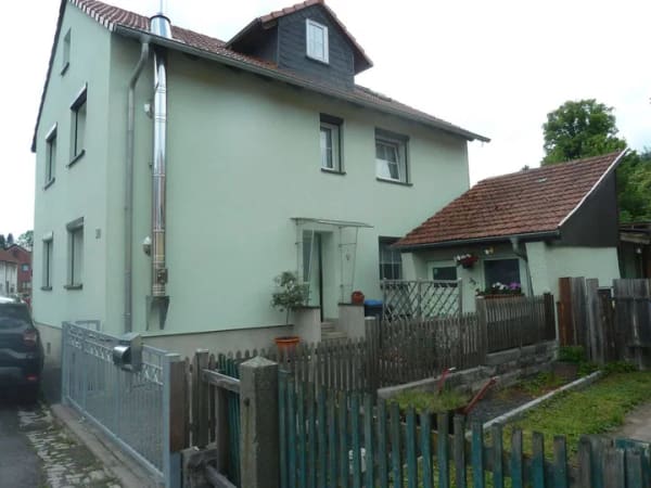 Immobilie in Bad Liebenstein - Kleines gemütliches Einfamilienhaus mit Nebengelass - Bild 1