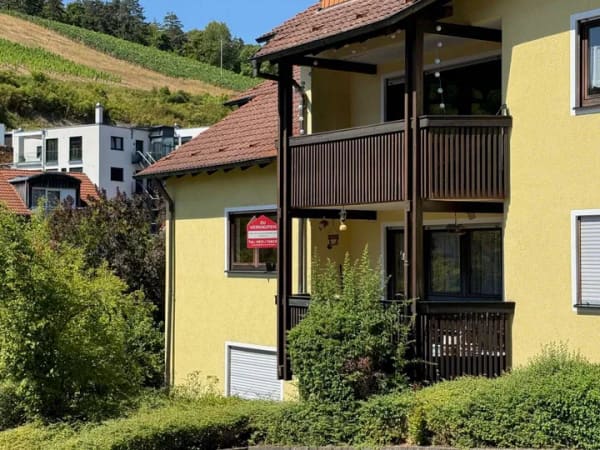 Immobilie in Randersacker - 2-Zimmerwohnung mit großem Westbalkon und Blick ins Grüne – Wohnen im Gerbrunner Grund in Randersacker - Bild 1