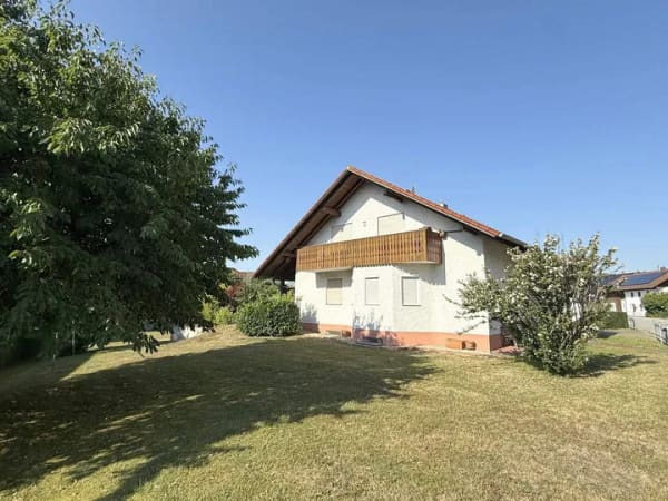 Immobilie in Niederalteich - Fast 1.500 m² Grund! Gepflegtes EFH in Niederalteich! - Bild 1