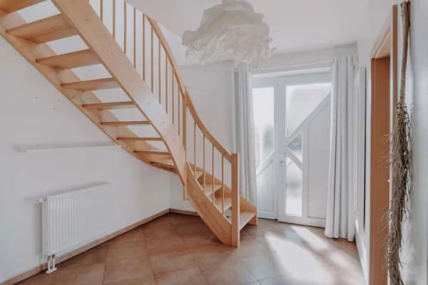 Immobilie in Embsen - Wo Familienträume wahr werden – Einfamilienhaus mit Pool, Charme und viel Lebensqualität - Bild 2