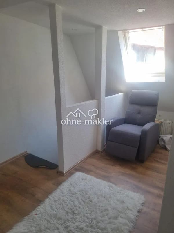 Immobilie in Cleebronn - Großzügiges Einfamilienhaus über mehrere Ebenen - Bild 4