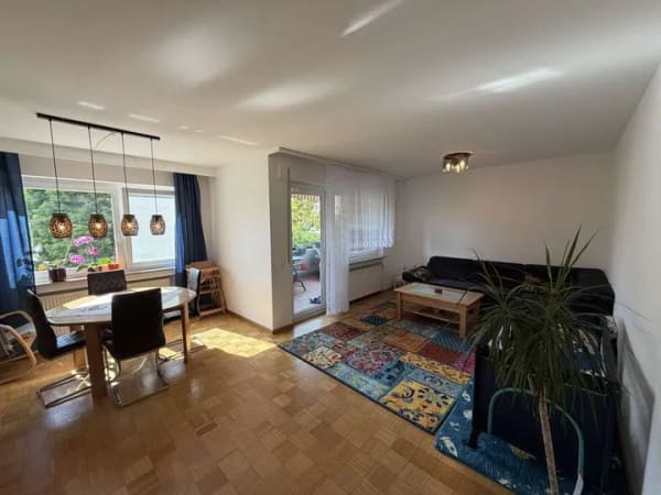 Immobilie in Ebersbach an der Fils - Gepflegte 3,5 Zimmer Wohnung im EG (Hochparterre) inkl. Garage - Bild 2