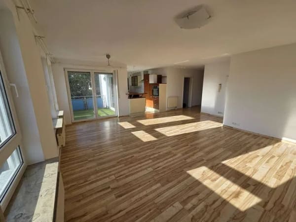 Immobilie in Waldenbuch - !!!PROVISIONSFREIE!!! Wohnung mit 4 Zimmern in ruhiger Lage zu verkaufen - Bild 1