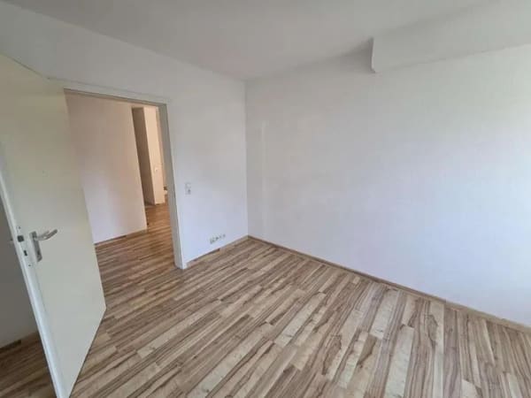 Immobilie in Waldenbuch - !!!PROVISIONSFREIE!!! Wohnung mit 4 Zimmern in ruhiger Lage zu verkaufen - Bild 3