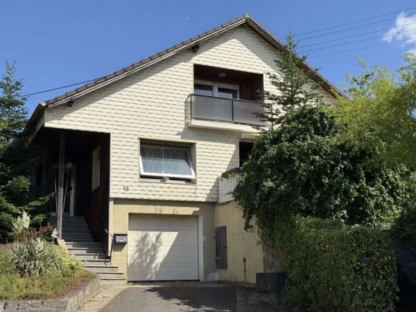 Immobilie in Mayen - Einfamilienwohnhaus in ruhiger Wohnlage der Gemeinde Alzheim - Bild 0