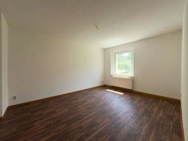 Immobilie in Johanngeorgenstadt - Gepflegte 2-Raum-Wohnung mit Tageslichtbad in ruhiger Lage von Johanngeorgenstadt - Bild 4