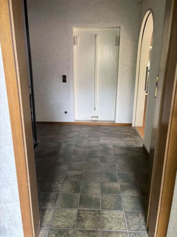 Immobilie in Erkelenz - freistehendes Ein-/Zwei-Familienhaus mit Garage und sonnigem Südgrundstück - Bild 3