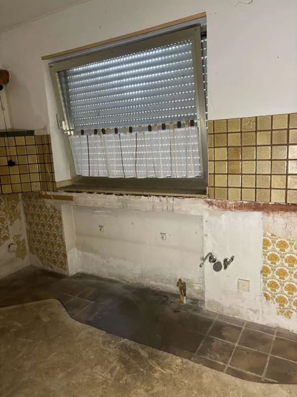 Immobilie in Erkelenz - freistehendes Ein-/Zwei-Familienhaus mit Garage und sonnigem Südgrundstück - Bild 4