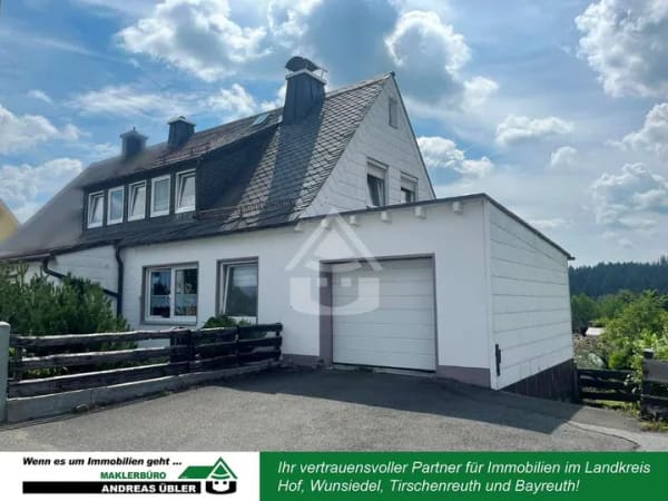 Immobilie in Naila - Natur genießen - Einfamilienhaus mit Balkon, Freisitz und Fernblick - Bild 0