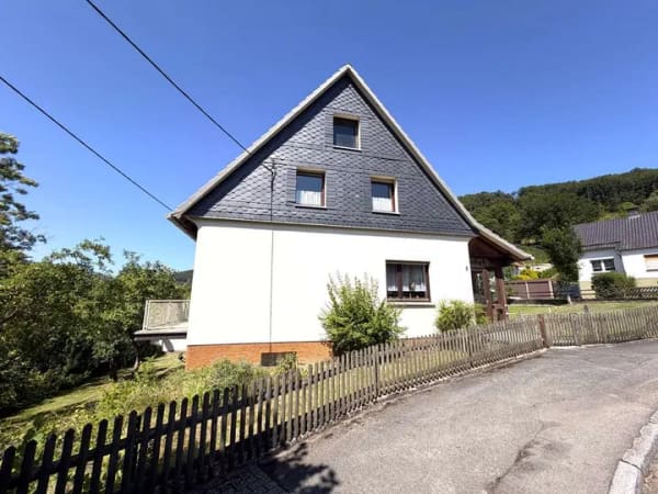 Immobilie in Marsberg - ***Schönes Einfamilienhaus mit Potenzial in Marsberg-Beringhausen*** - Bild 2