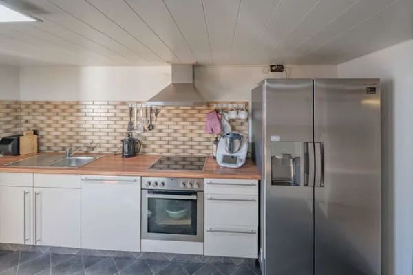 Immobilie in Lauterbach - Zentrale, großzügige Wohnung mit viel Potenzial - Bild 3