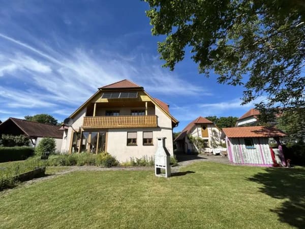 Immobilie in Oberdachstetten - Mehrgenerationenhaus (3 WE) mit Garten und Doppelgarage in Oberdachstetten - Bild 0