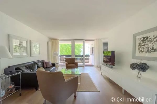 Immobilie in Krailling - Provisionsfrei für Käufer!
Moderne 3 Zi.-ETW mit Südloggia in sehr ruhiger Ortsrandlage in Kraillin - Bild 4