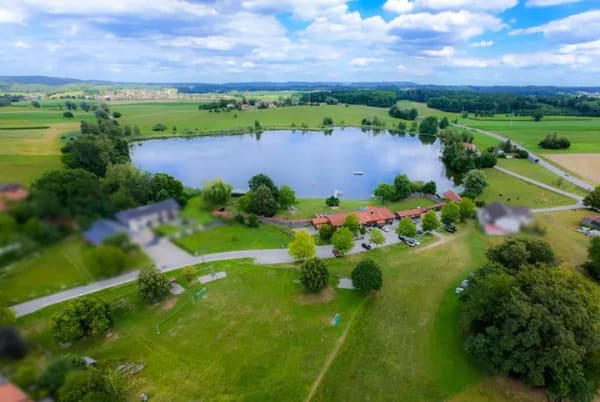 Immobilie in Babensham - Einfamilienhaus mit Seeblick. 
Ihr neues Zuhause wartet - verfügbar ab Sommer 2027 - Bild 2