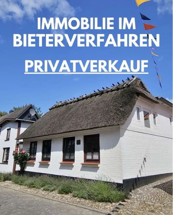 Immobilie in Maasholm - Maritimes Juwel mit Schleiblick:Reetgedeckter Haustraum im Herzen von Maasholm - Bild 0