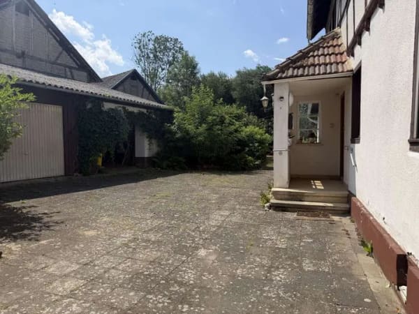 Immobilie in Schalkenbach - Fachwerkhaus mit Garage und Garten in Schalkenbach - Bild 2