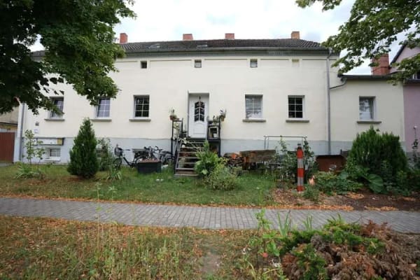 Immobilie in Groß Kreutz (Havel) - Hauptstadtmakler-Modernisiertes Mehrfamilienhaus mit guter Rendite - Bild 0