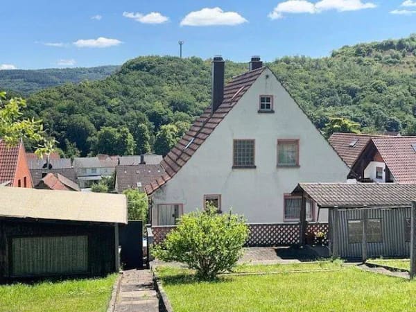 Immobilie in Altenglan - Gepflegtes freistehendes Siedlungshaus mit großzügigem Grundstück - viel Platz für Ihre Wohnideen - Bild 2