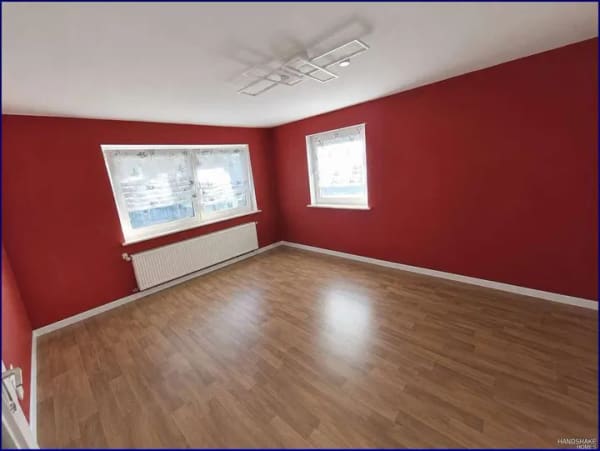 Immobilie in Wettstetten - Bezahlbares, Renovierungsbedürftiges Einfamilienhaus mit Charme und Potential - Bild 2